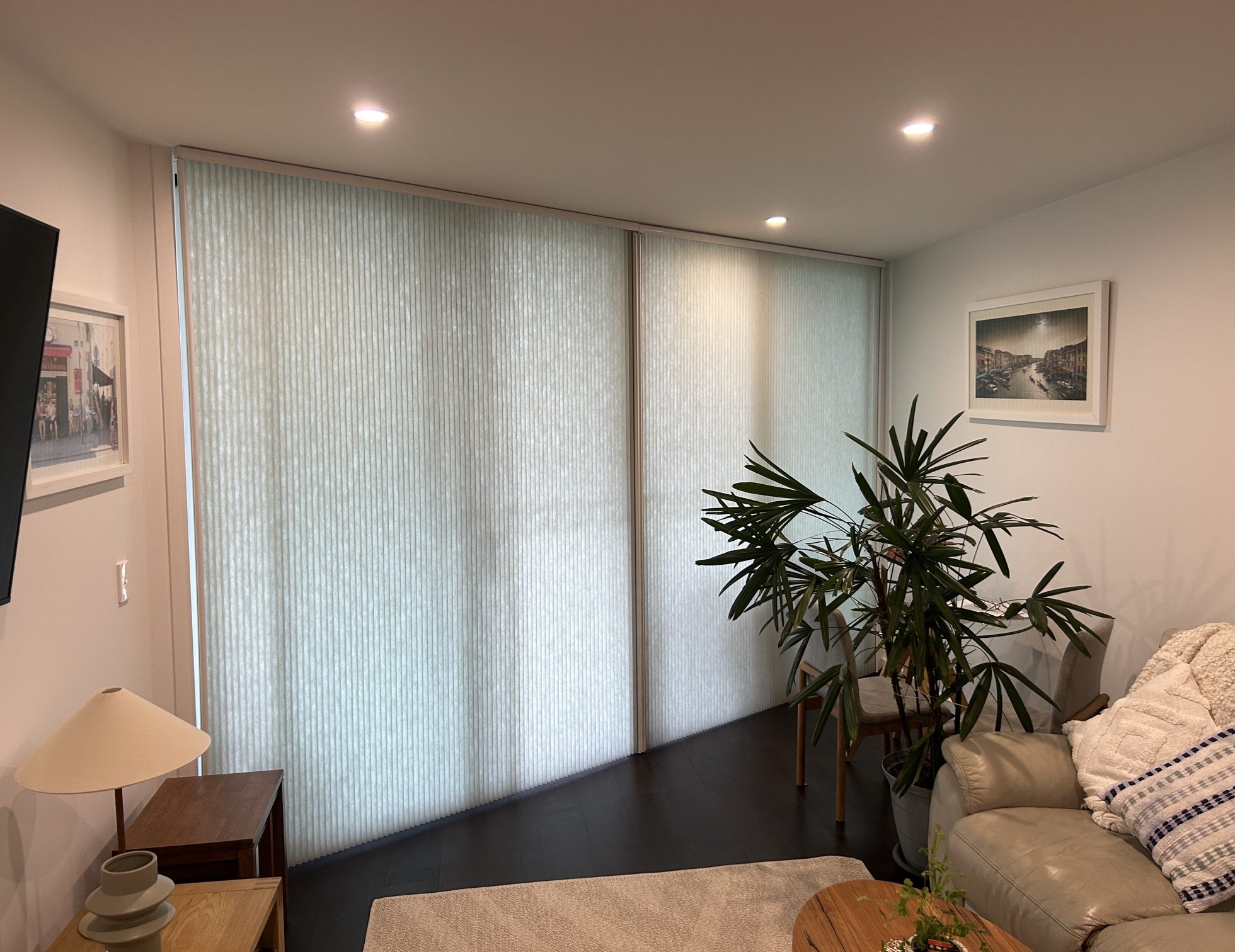 Vertical Honeycomb Blinds Sliding doors aspect ratio 648 500