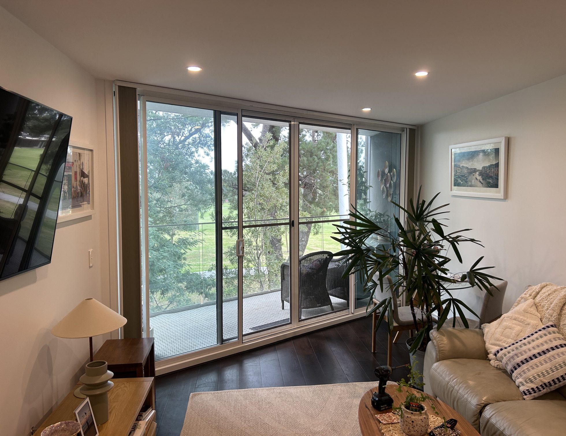 Vertical Honeycomb Blinds open aspect ratio 648 500
